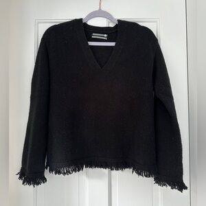 Anthropologie Black Frayed Hem Wool Blend V-Neck Sweater in Size Extra Small